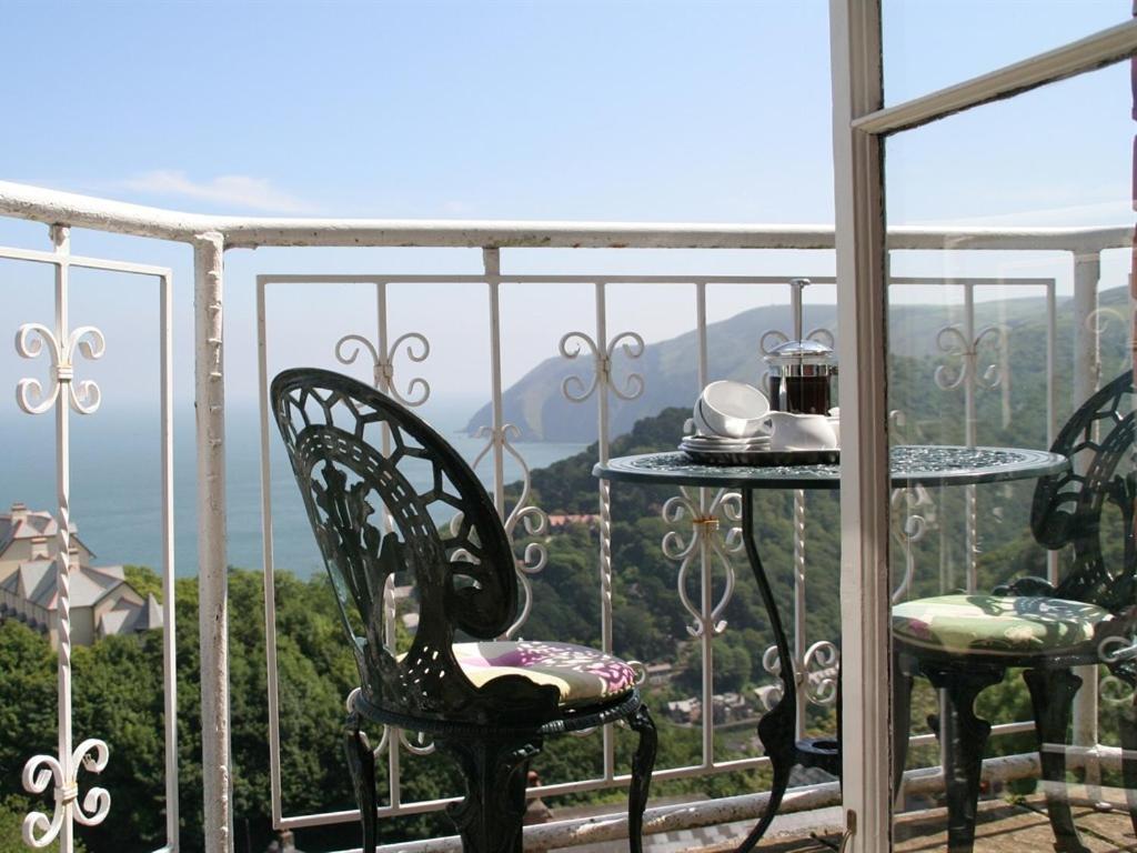 Highcliffe House Bed & Breakfast Lynton Exterior photo